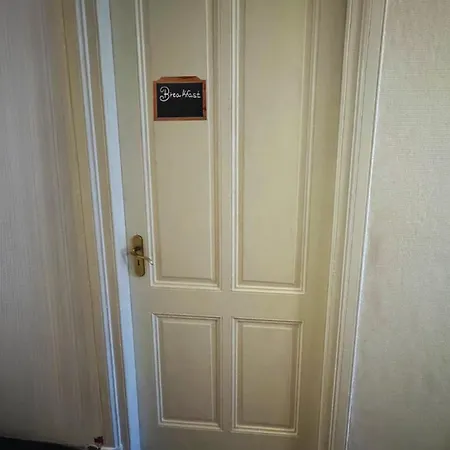 Apartment Attractive With Total Comfort - Ground Floor *